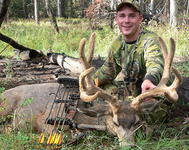 SCORE:170 4/8
ANTLERS:4x4
