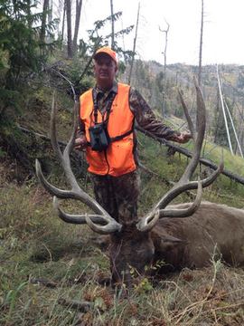 Utah Manti and Book Cliffs Trophy Elk Hunts