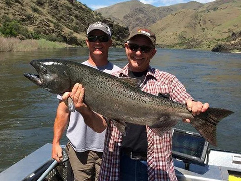 Idaho Hells Canyon Sturgeon, Stealhead, Walleye and Salmon