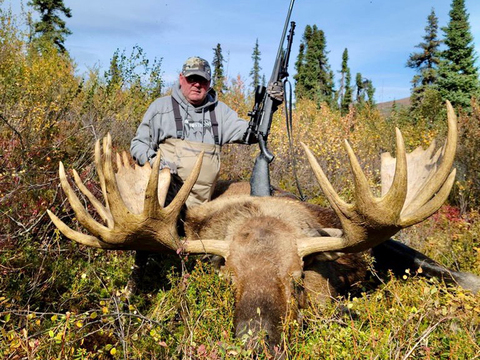 Lake Iliamna Trophy Alaskan Moose Hunt 